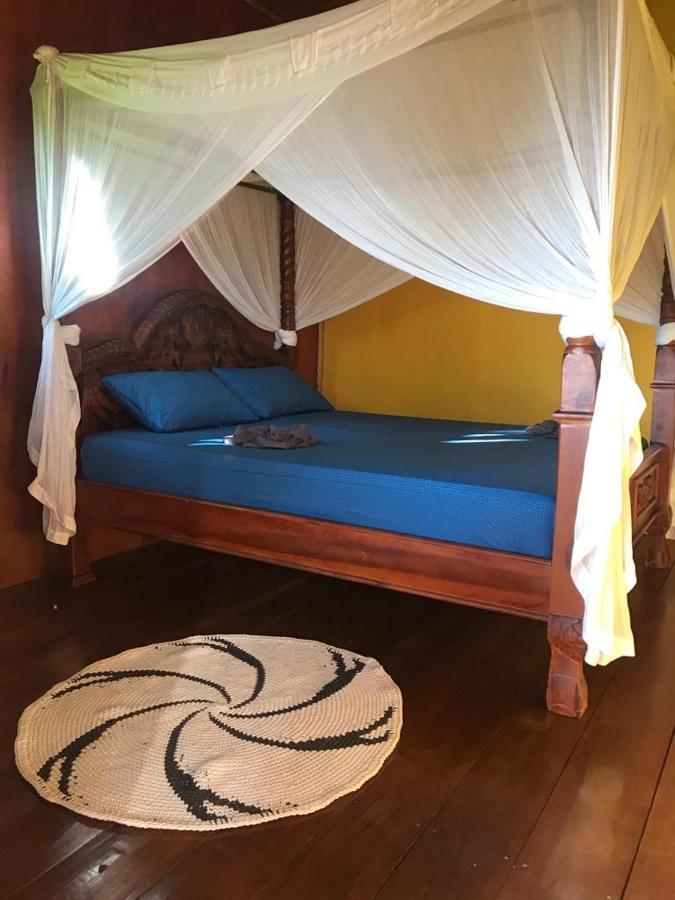 Panorama Backpackers Hotel Bunaken Ngoại thất bức ảnh