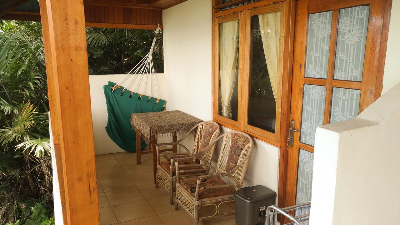 Panorama Backpackers Hotel Bunaken Ngoại thất bức ảnh